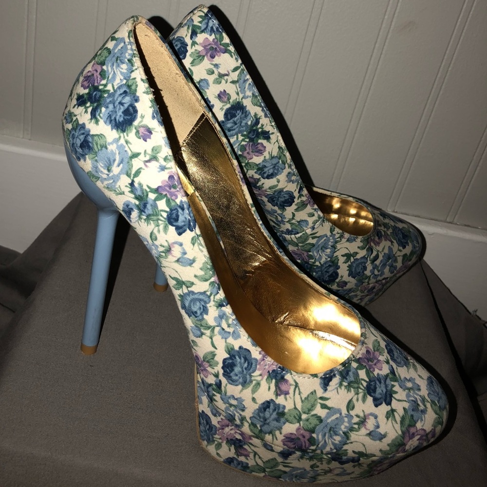 4.5-5 inch platform stilettos